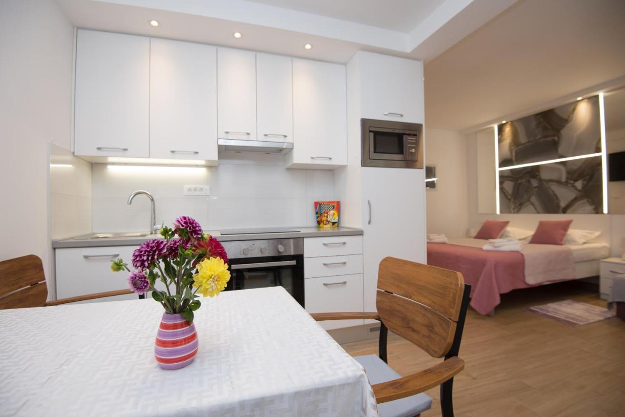 Luxury Studio Apartment Honeymoon Split Kültér fotó