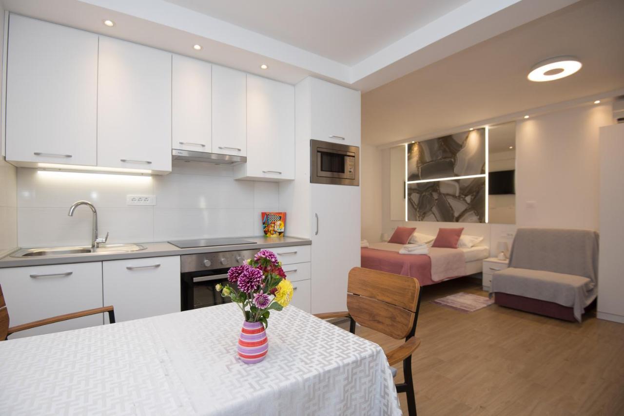 Luxury Studio Apartment Honeymoon Split Kültér fotó