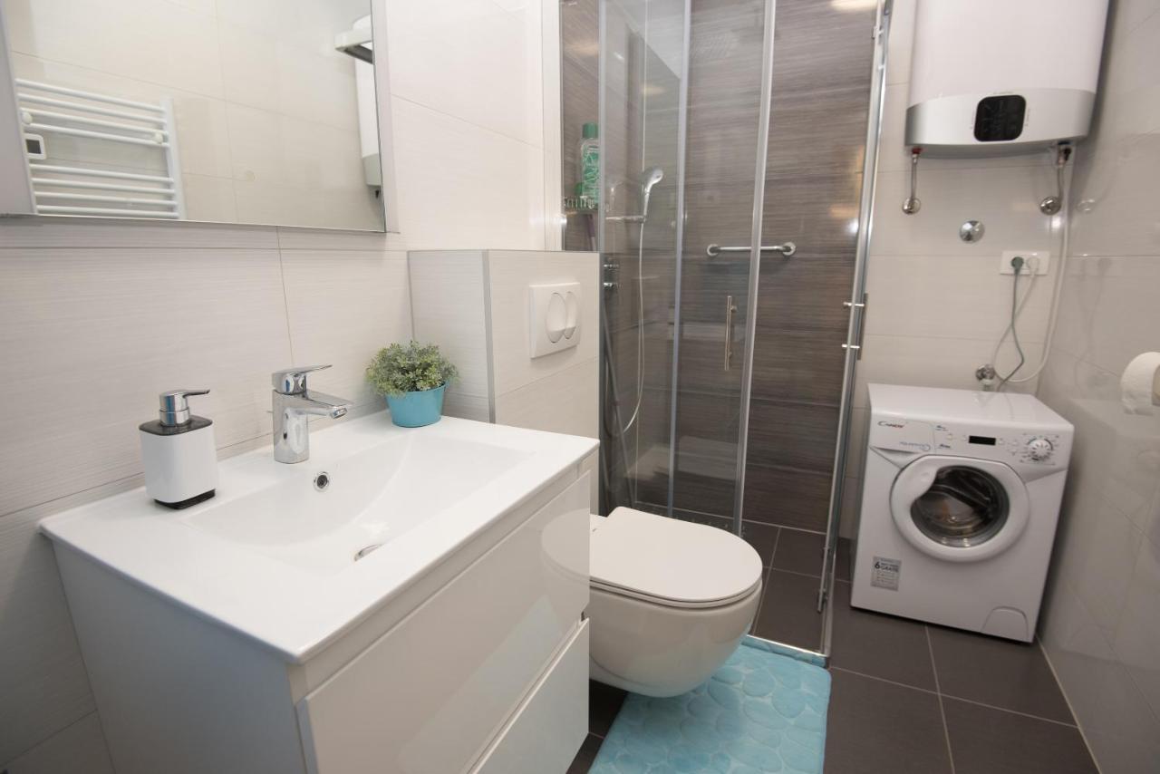 Luxury Studio Apartment Honeymoon Split Kültér fotó