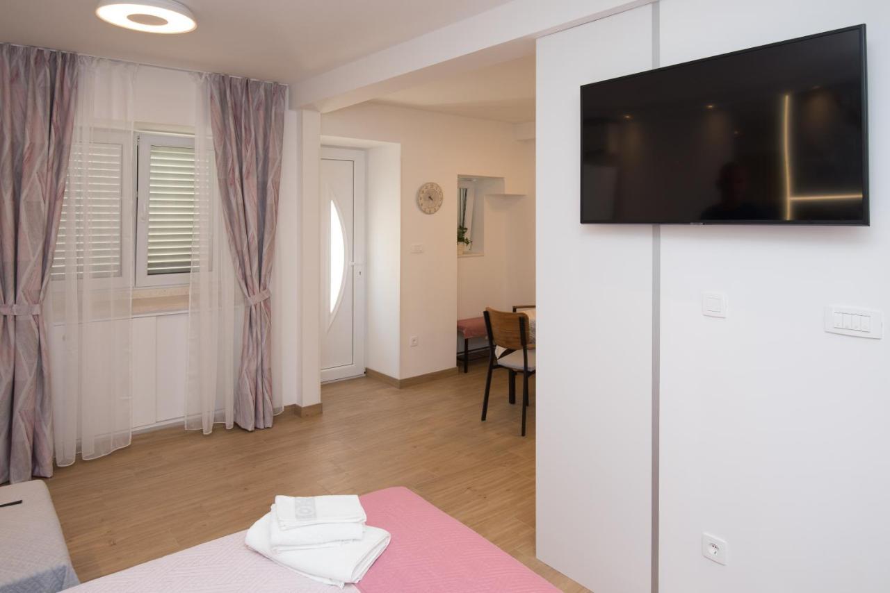 Luxury Studio Apartment Honeymoon Split Kültér fotó